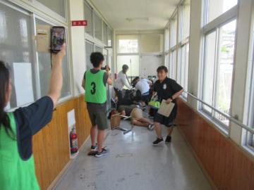 三郷小学校での訓練状況2