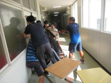 王寺南義務教育学校での訓練状況2