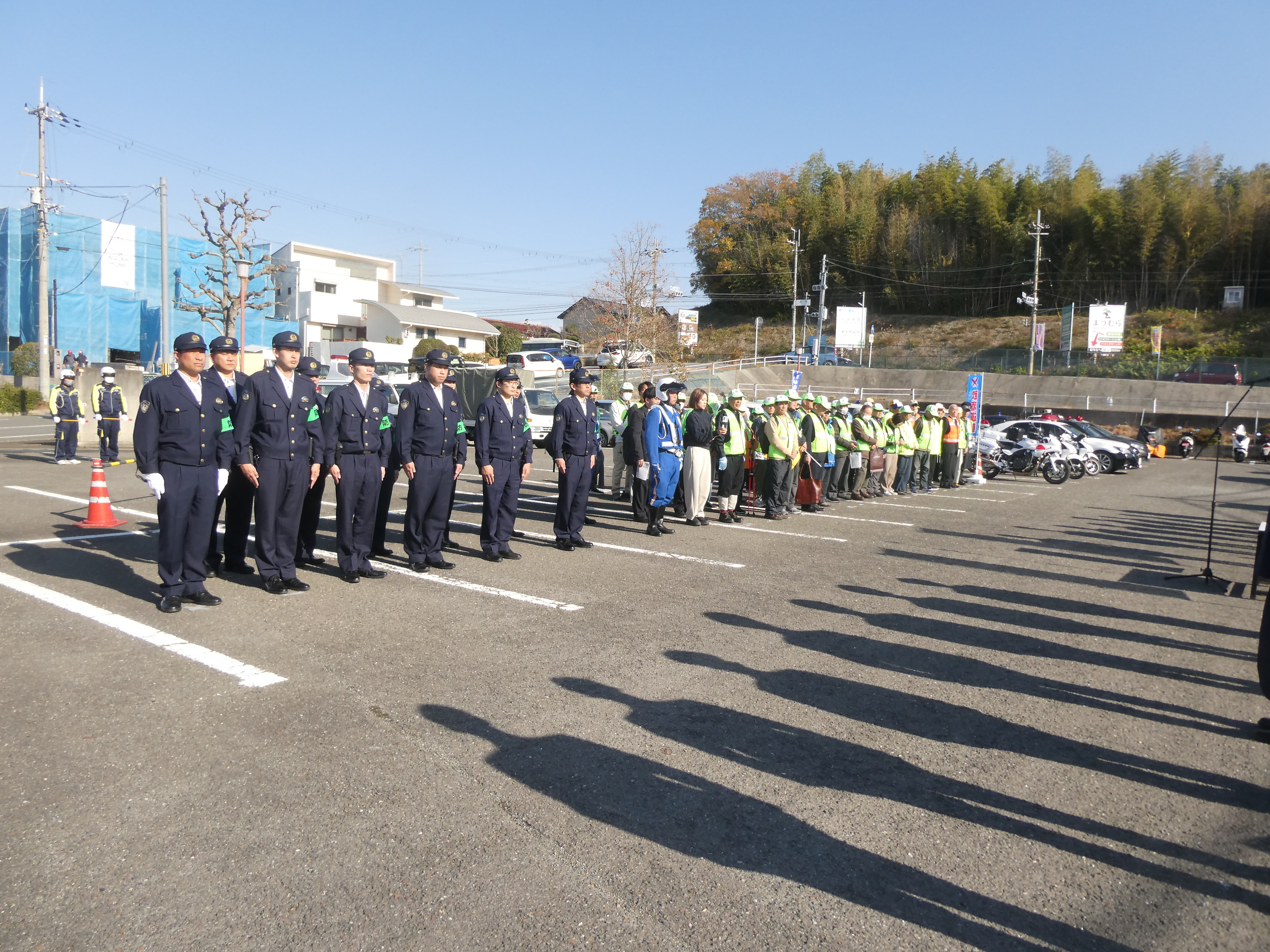 年末特別警戒隊出発式の様子