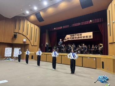 斑鳩町中央公民館での出演1