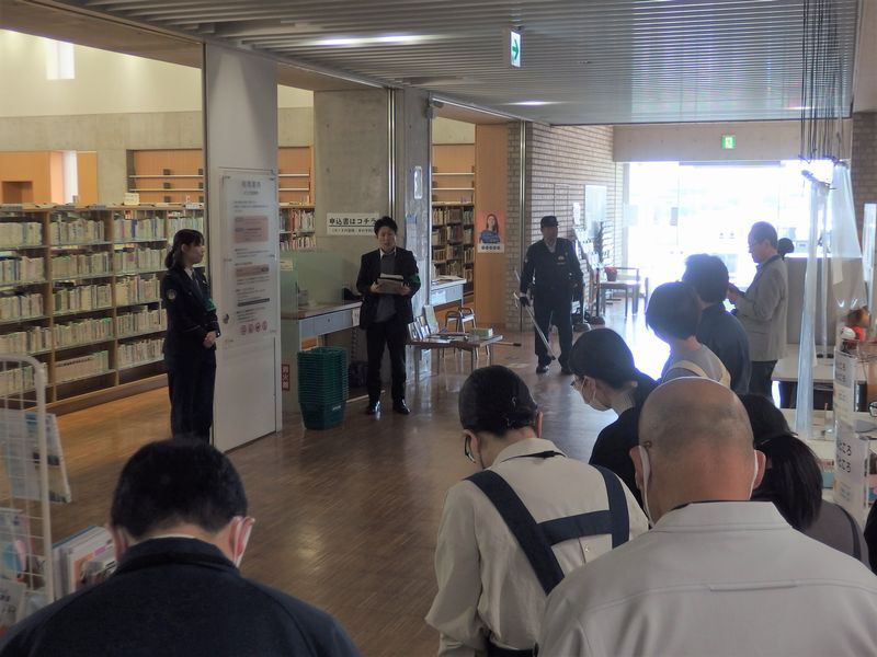 無差別殺傷事案対応訓練のようす5