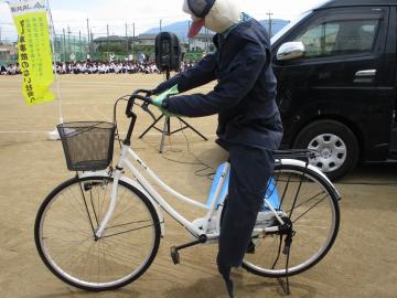香芝高等学校での交通安全教室のようす2
